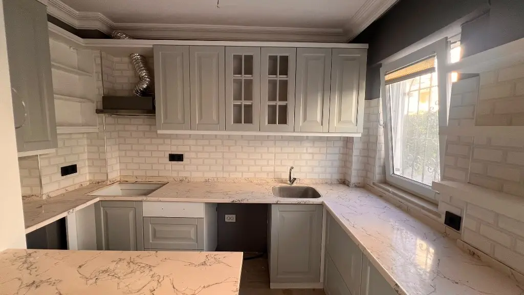 Kitchen area